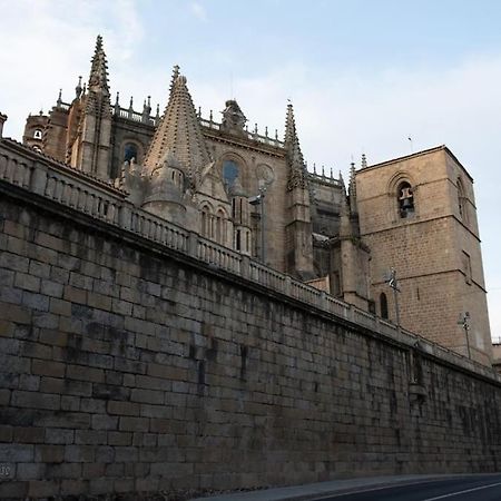 Las Dos Catedrales 1 普拉森西亚 外观 照片